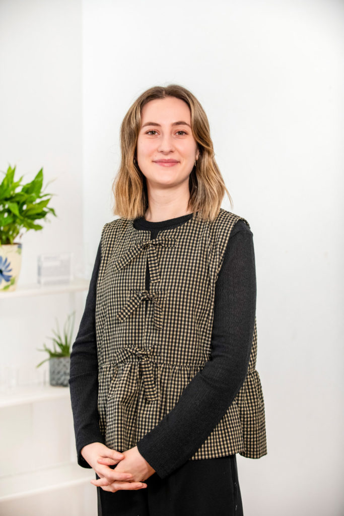 Eilis profile